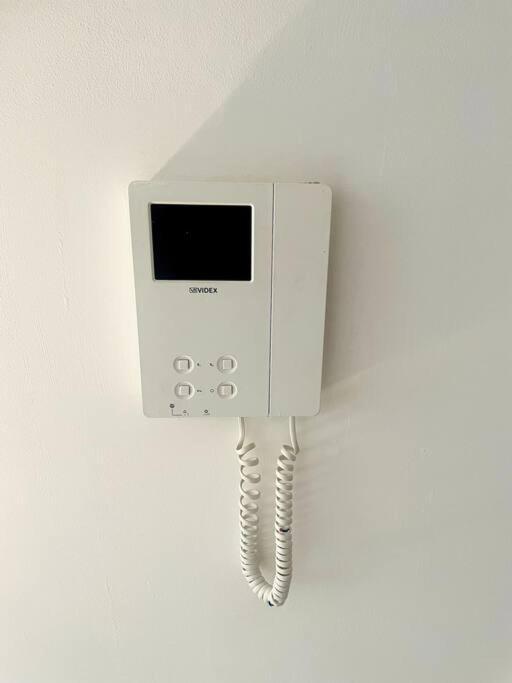 #215 1 Bed Serviced Apartment Derby Exterior photo